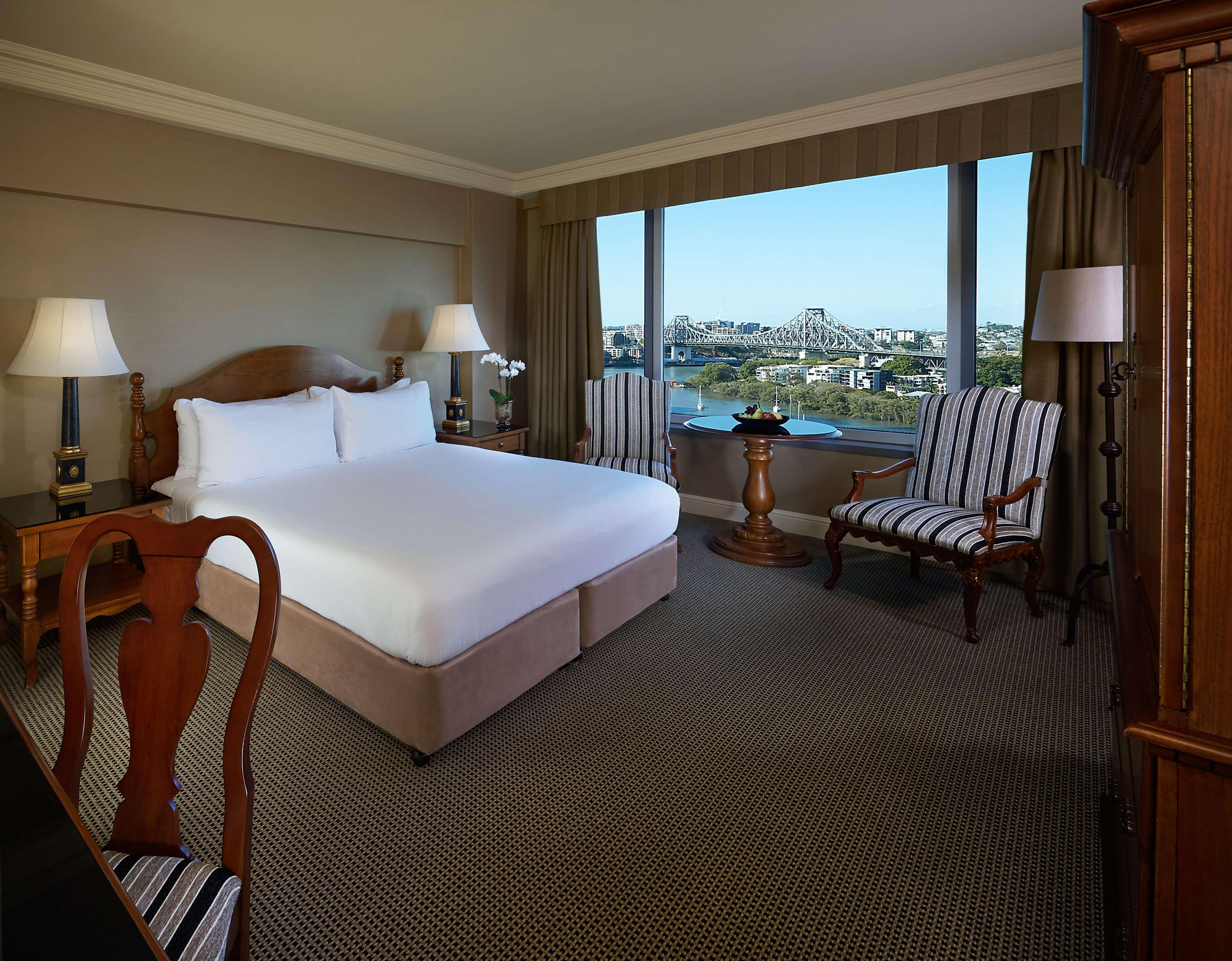Hotel Stamford Plaza Brisbane Exteriér fotografie A guest room at the Hilton San Diego Bayfront
